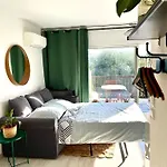 Loumax Apartmán *