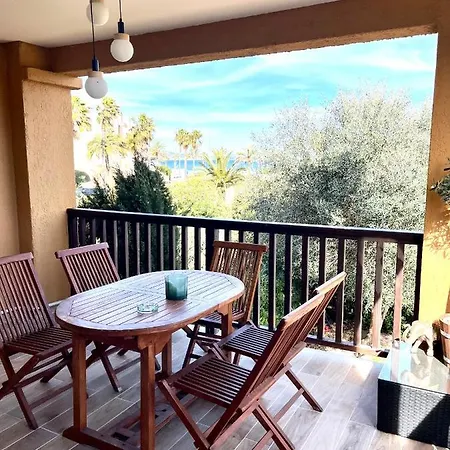 Loumax Διαμέρισμα Gassin